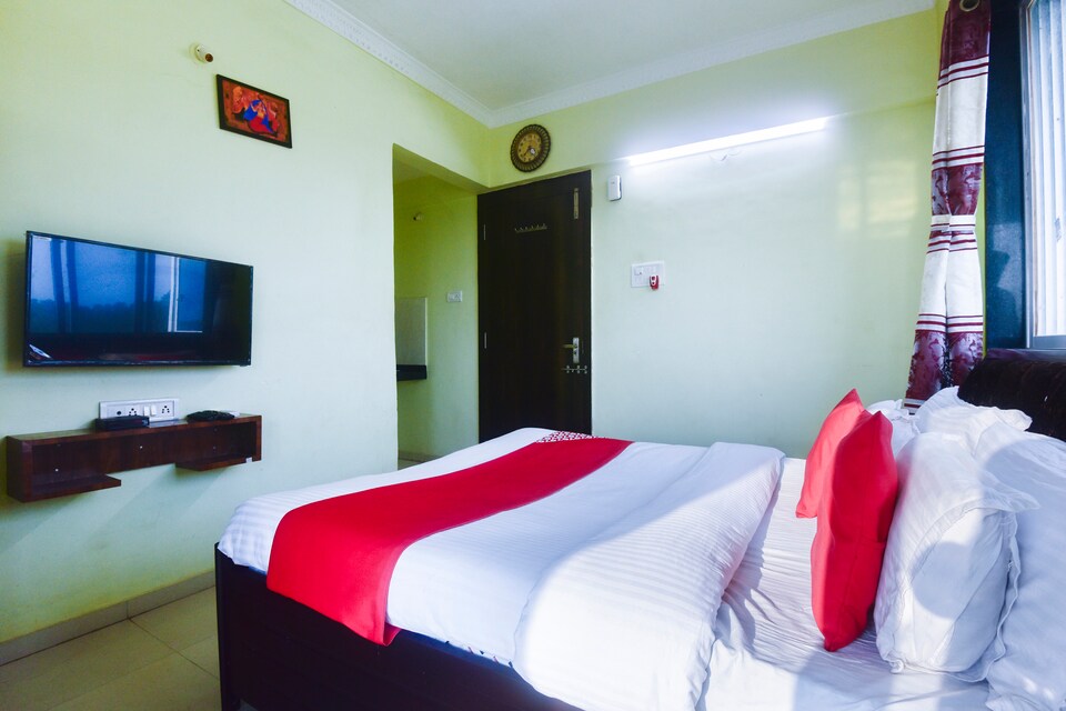 OYO 67384 Hotel Sana, Mumbai CST-Churchgate-Colaba, Mumbai