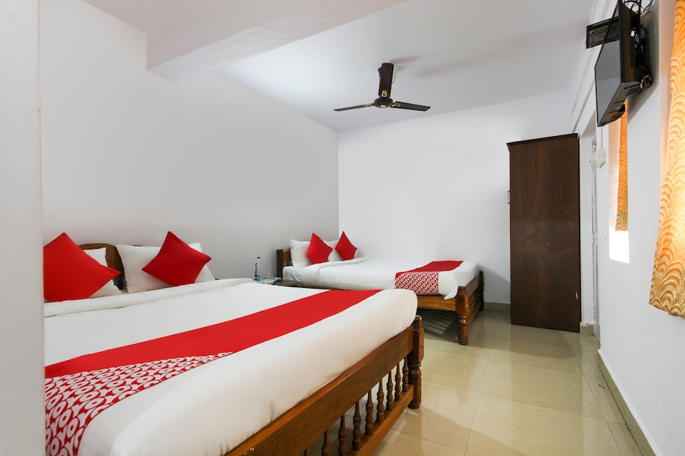OYO 67385 Hotel Manasa, Kushalnagar, Coorg
