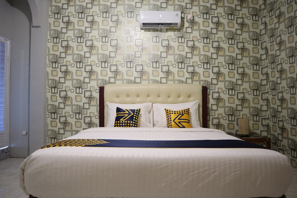 SPOT ON 2556 Lubuk Nyarai Homestay Syariah, Padang, Padang