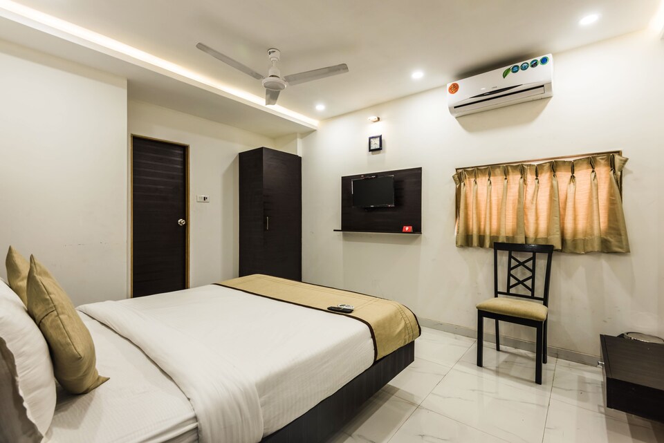 OYO 5535 BKC Palace, Mumbai BKC, Mumbai