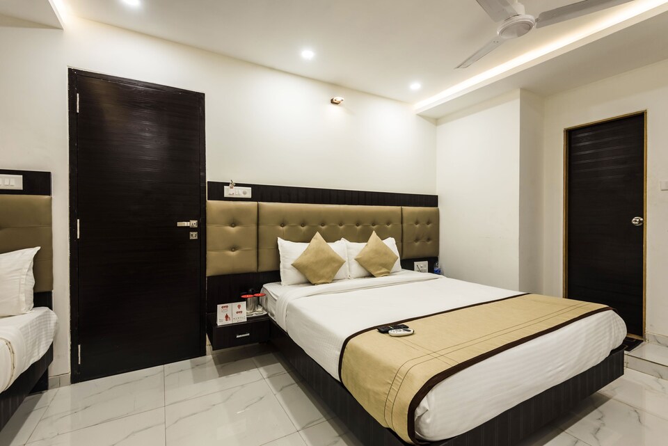 OYO 5535 BKC Palace, Mumbai BKC, Mumbai