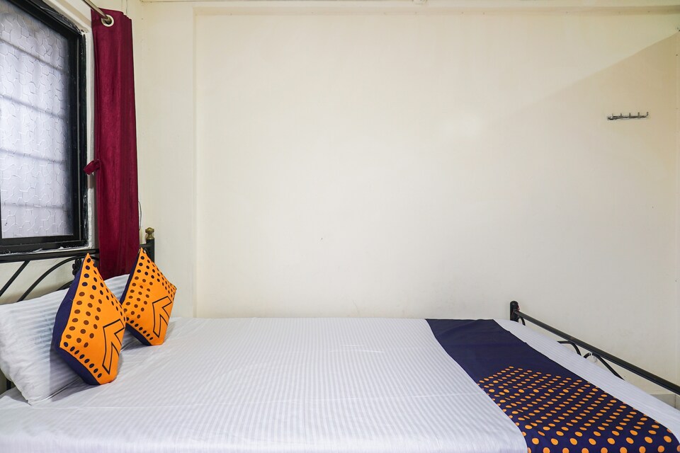 SPOT ON 67435 Hotel Ambadnya, Khed Shivapur, Pune