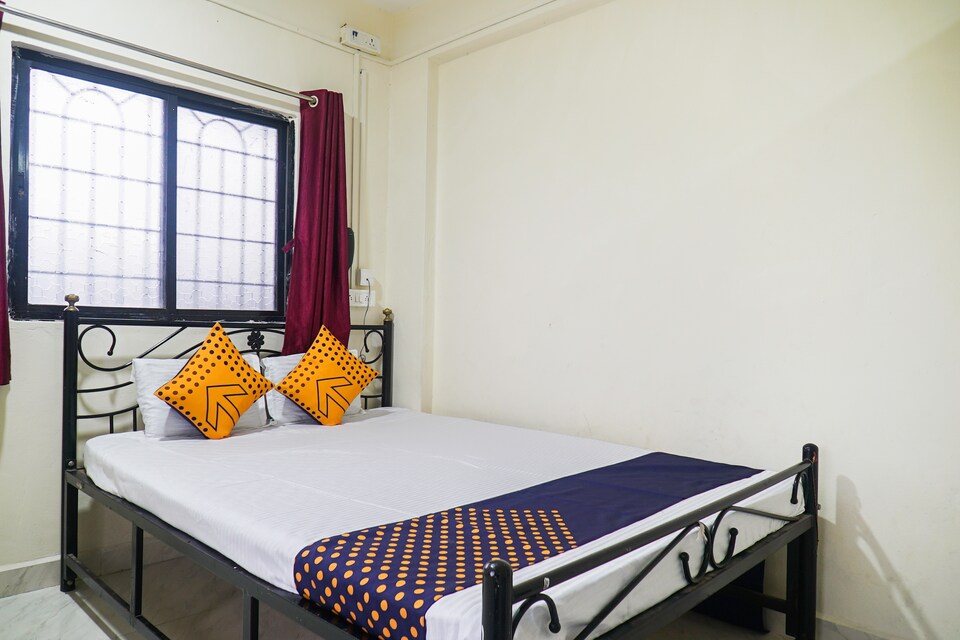 SPOT ON 67435 Hotel Ambadnya, Khed Shivapur, Pune