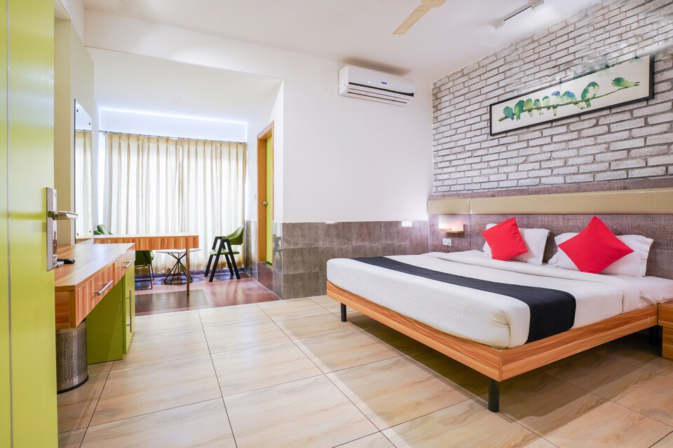 Capital O 67444 Hotel Abinand Grand, Himayatnagar-Kachiguda, Hyderabad