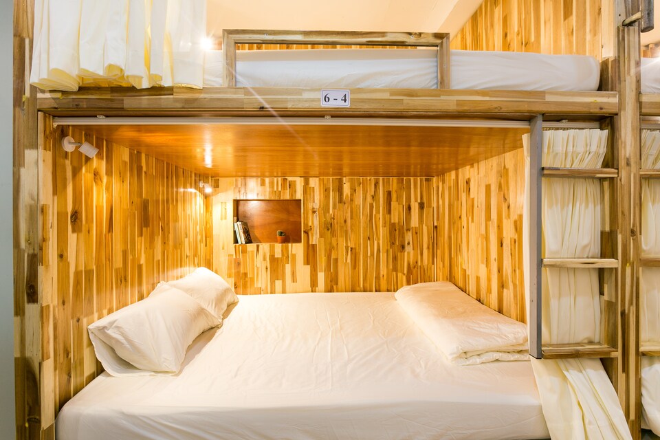 SPOT ON 676 Jimmy House, Nguyen Cu Trinh District 1 Ho Chi Minh, Ho-Chi-Minh