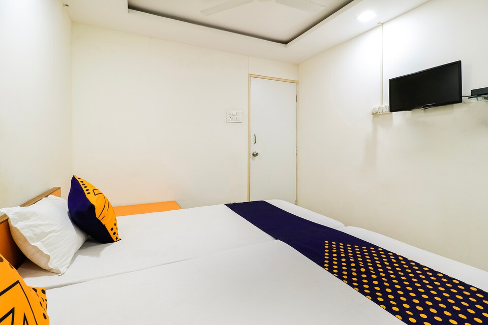 SPOT ON 67475 Shri Shubha Sai Residency , Sitabuldi Nagpur, Nagpur