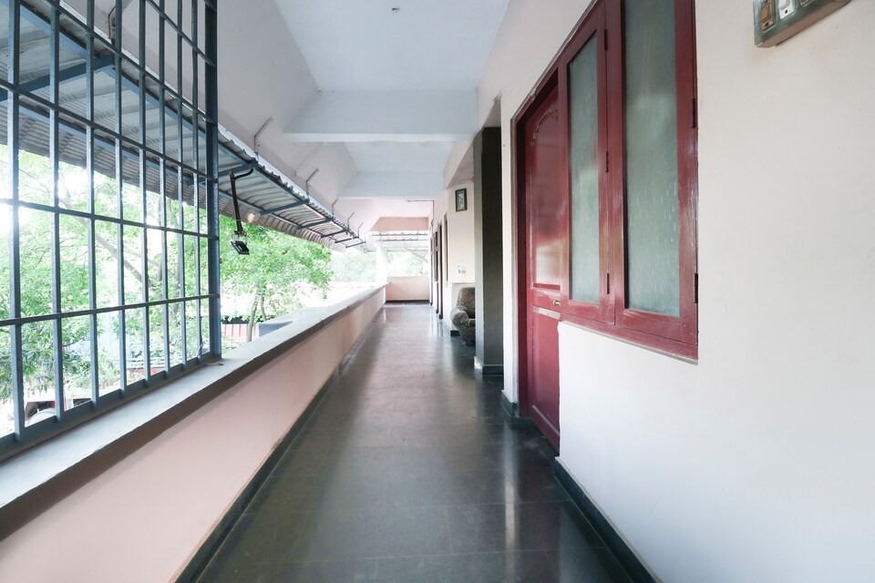 OYO 67487 Panchami Lodge, Palakkad City, पलक्कड़