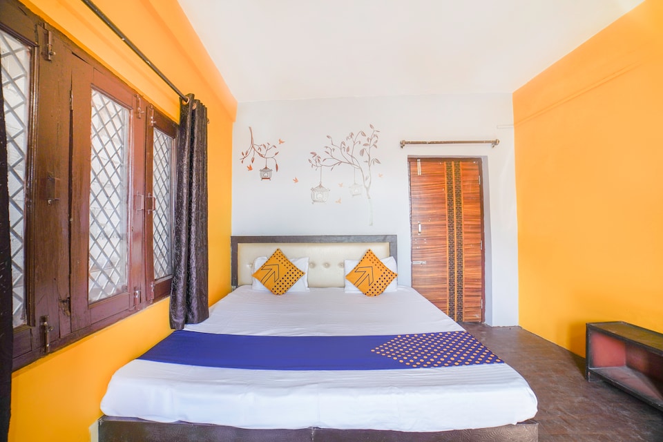 OYO 67540 Hotel Savan, Highcourt Nainital, Nainital