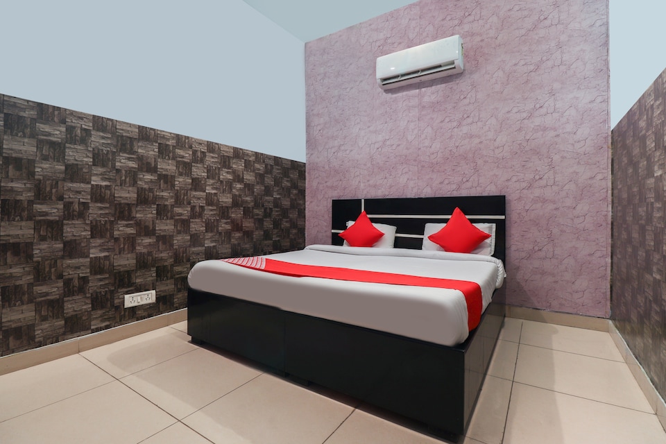 OYO 67551 Sunrise Inn, Meerut, Meerut