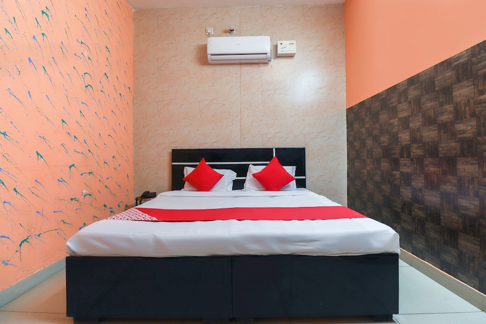 OYO 67551 Sunrise Inn, Meerut, Meerut
