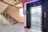Hotel O Shree Karuna
