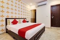 Hotel O Shree Karuna