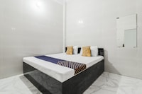 SPOT ON Maharani guest house