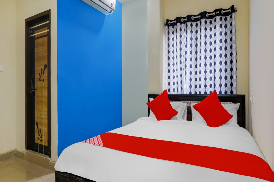 OYO 67601 Srinivasa Residency, LB Nagar-Ramoji, Hyderabad