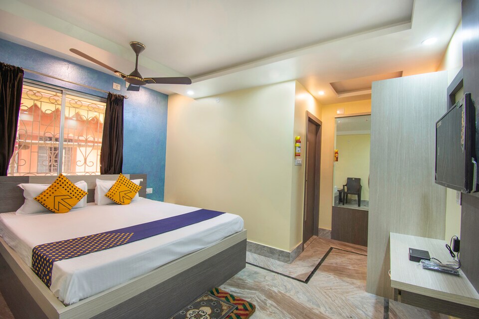 OYO 67604 New Rajeshwari Lodge, Tarapith, Tarapith