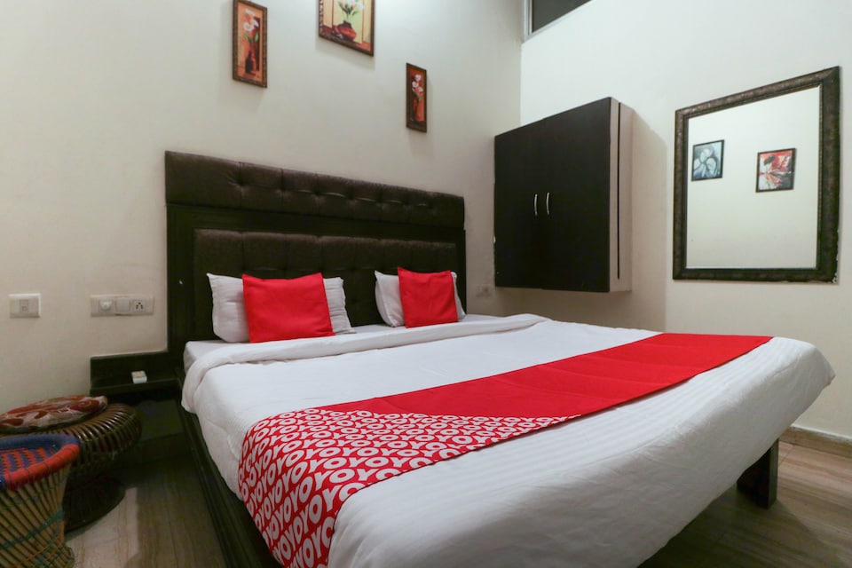 OYO 67632 Hotel Pearl Inn, Mohali, Mohali