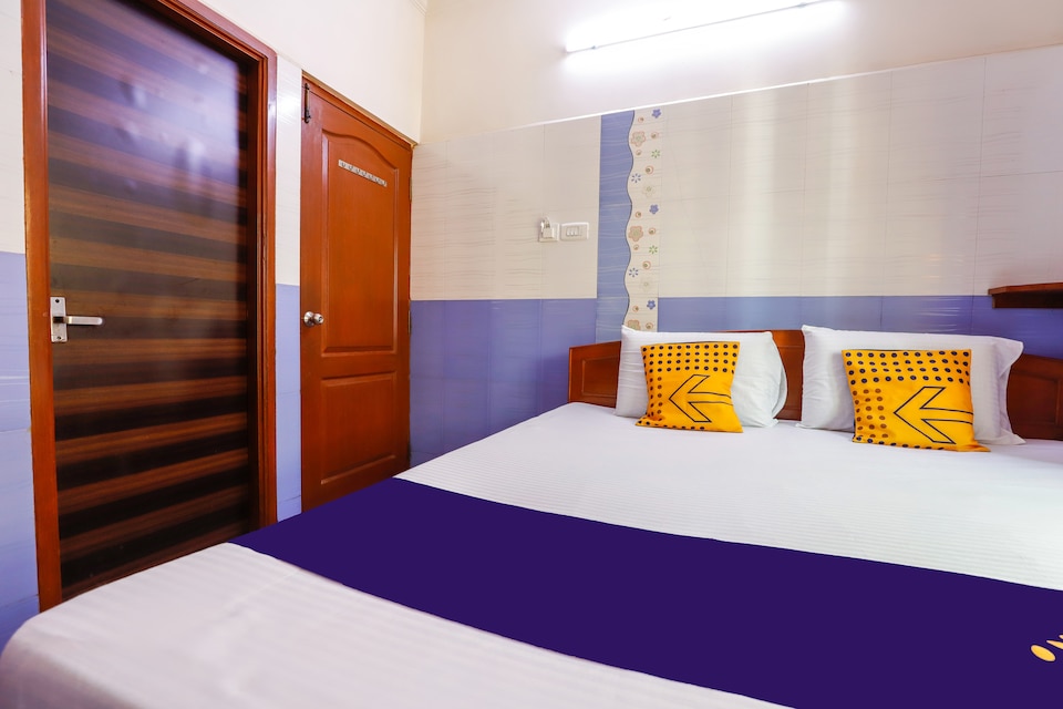 OYO Jk Guest House, Chepauk Chennai, Chennai