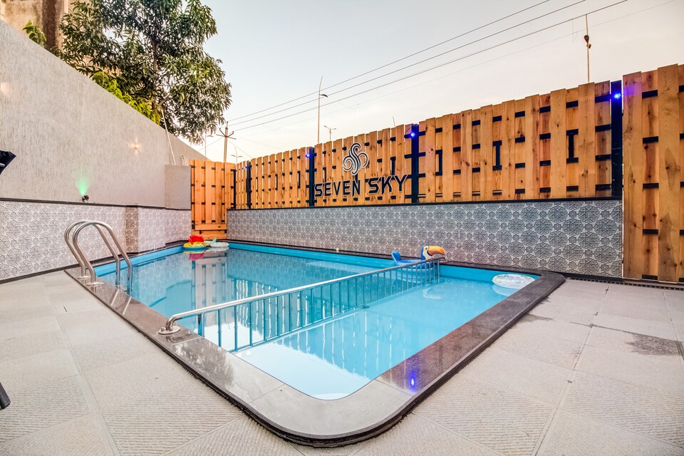 Palette - Hotel Seven Sky, Nashik, Nashik