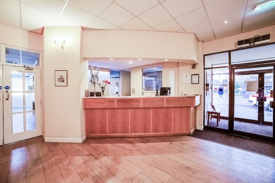 OYO Eden House, Grantham (North England), Grantham