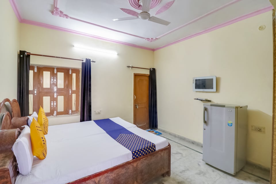 SPOT ON 67673 Hotel Kataria , Bhiwadi, Bhiwadi