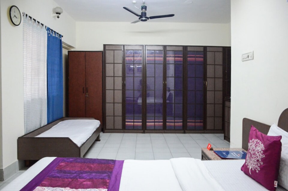 OYO 5557 Kalyani Nagar, Kalyani Nagar Pune, Pune