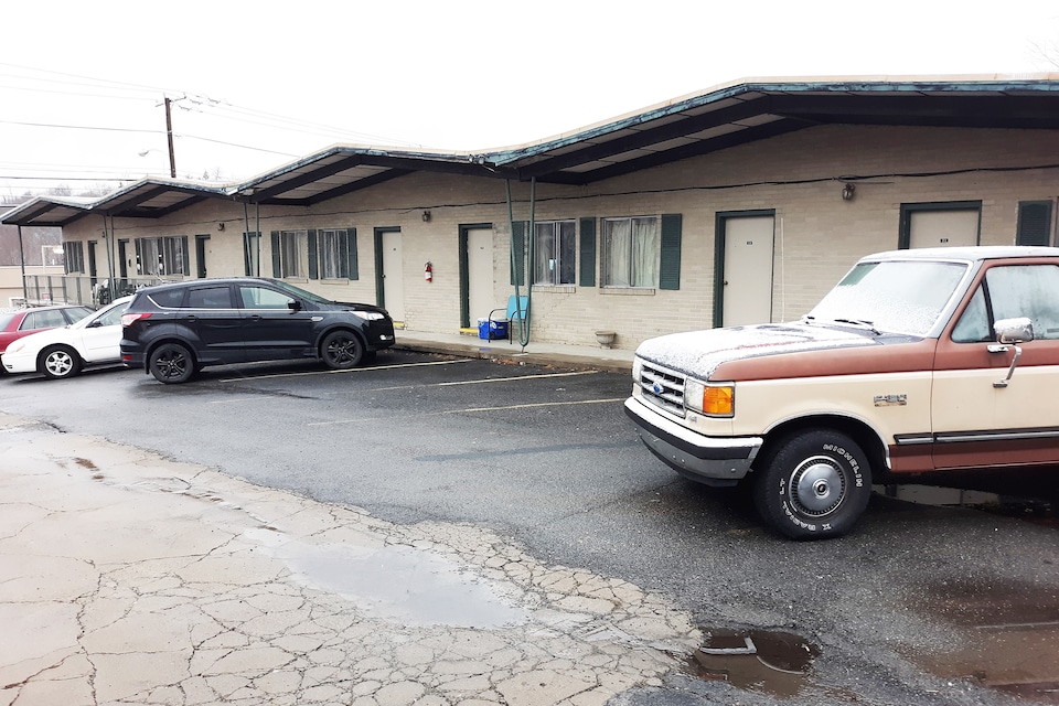 OYO Hotel Beckley West, C25801, Beckley WV