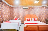Super OYO 2574 Z Suites Hotel