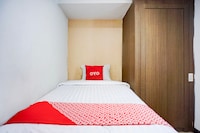 Collection O Medan City Center Near Manhattan Times Square Formerly Grand Z Suites