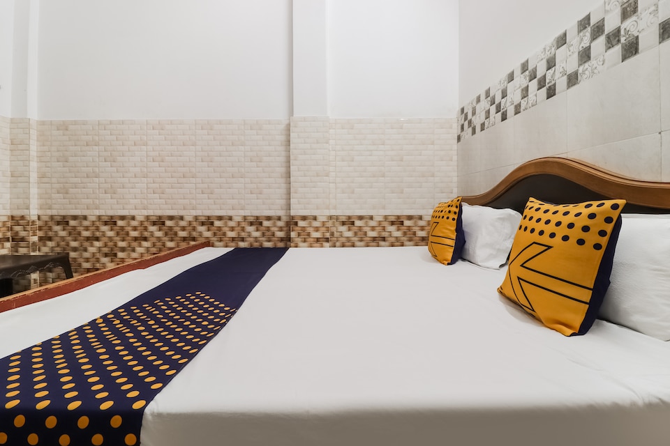 SPOT ON 67735 Shri Balaji Dharamshala, Ayodhya, Ayodhya