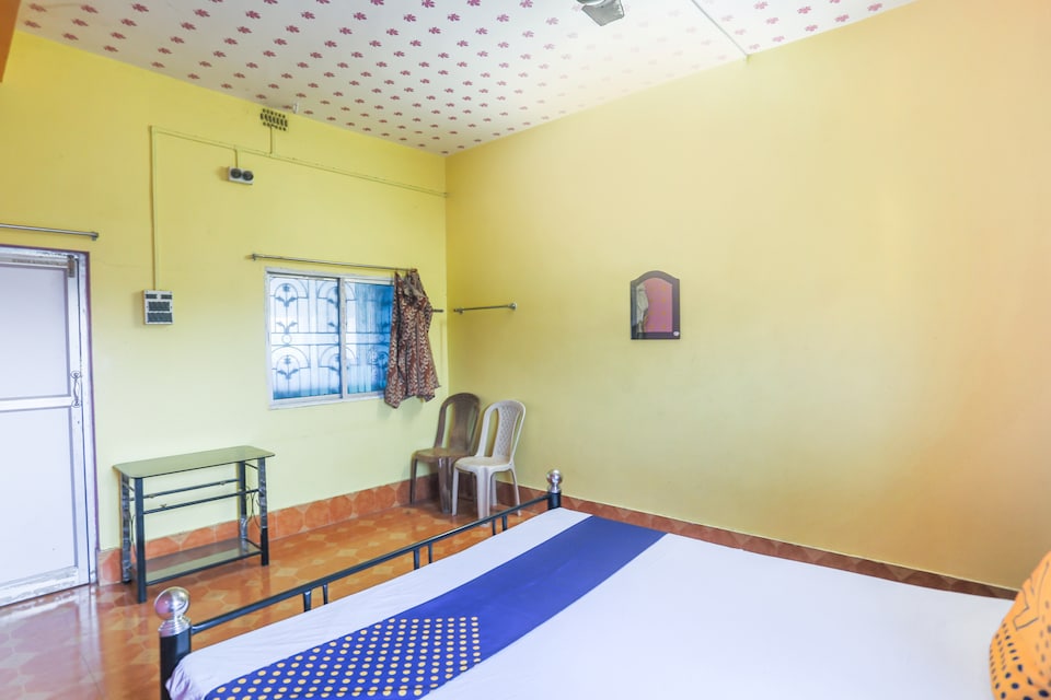 SPOT ON 67753 Radha Gobindo Lodge, Krishnanagar, Krishnanagar