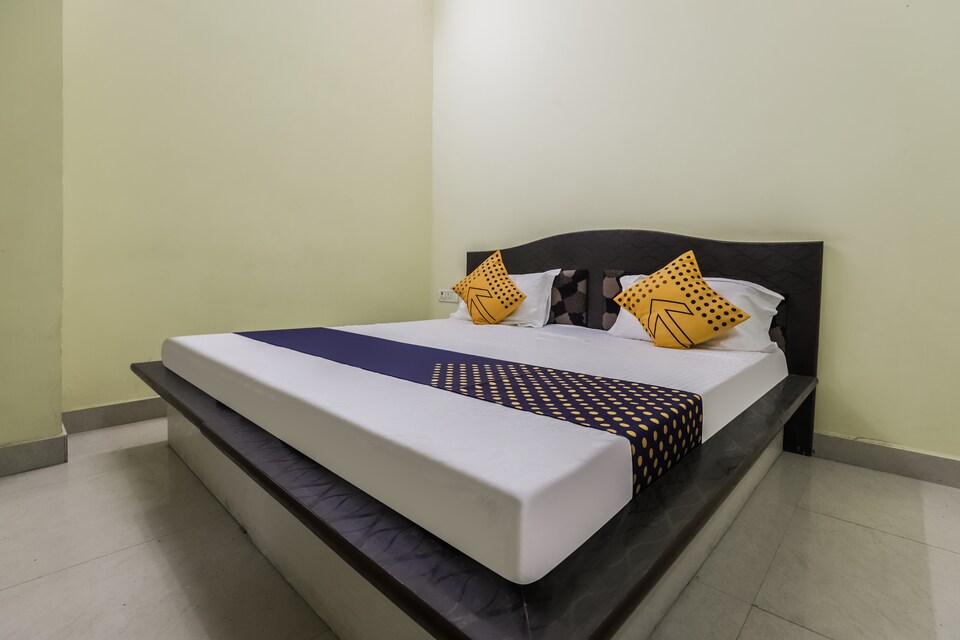 SPOT ON 67754 Shri Kishori Ju Plaza, Orchha, Orchha