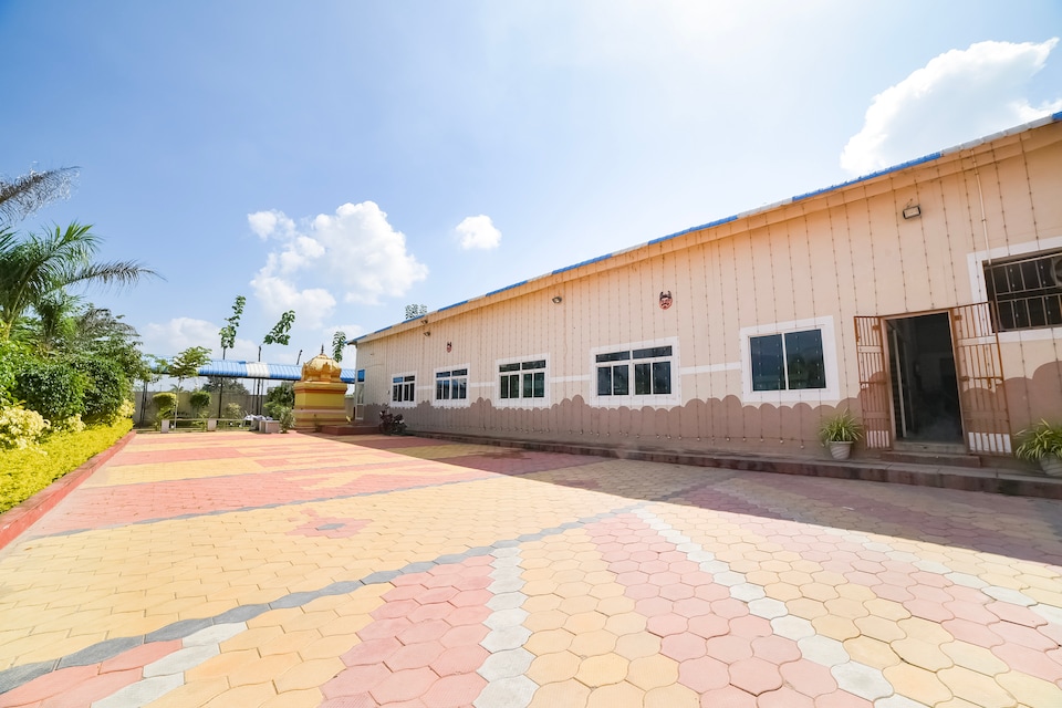 OYO Bgr Gardens, Chandragiri Fort Tirupati, Tirupati