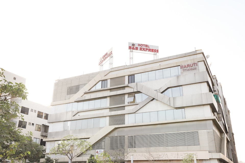 Collection O B & B Express Hotel, SP Ring Road Nikol-Odhav, Ahmedabad