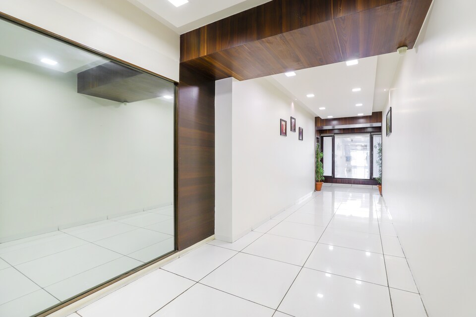 Collection O B & B Express Hotel, SP Ring Road Nikol-Odhav, Ahmedabad