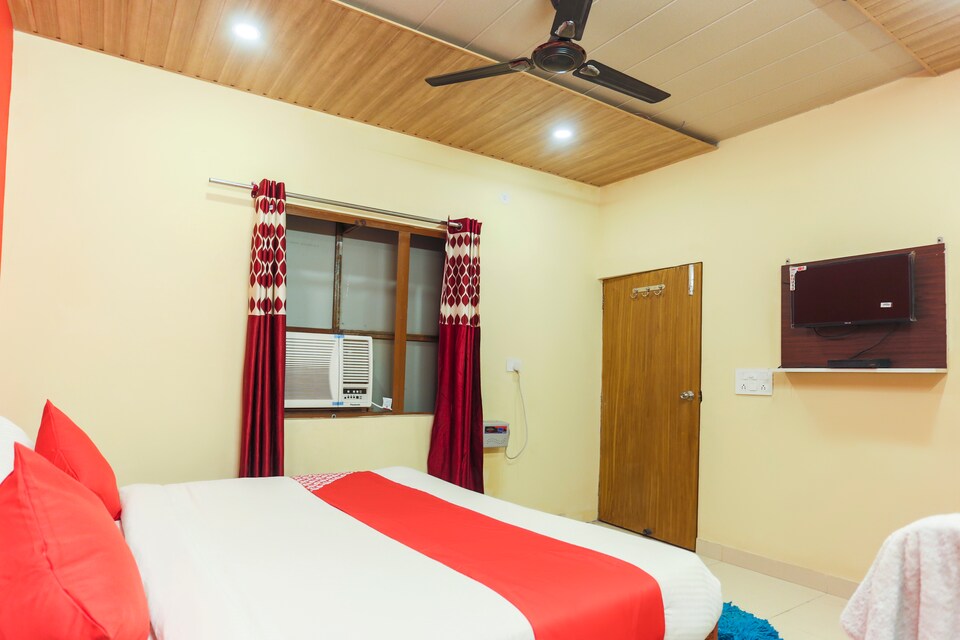 OYO 67812 Hotel Dark Inn, Ghaziabad City, Ghaziabad