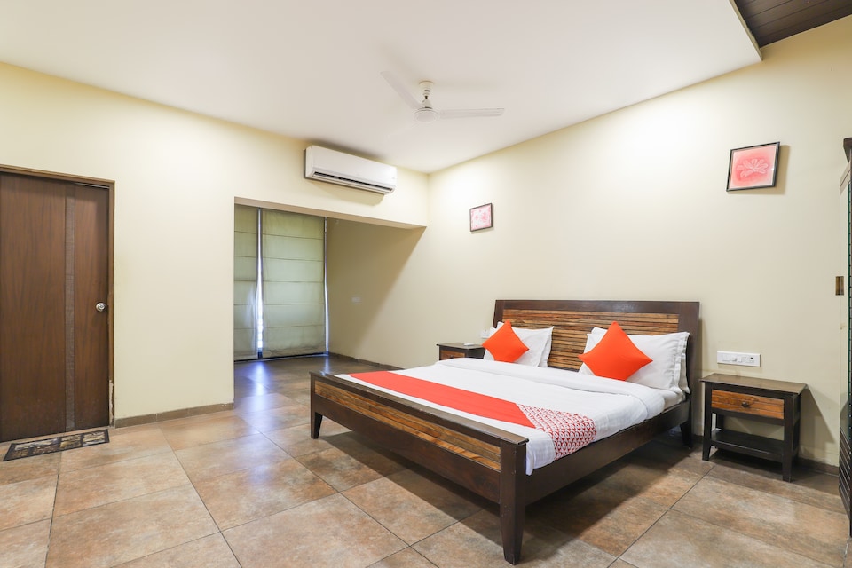 OYO 67828 Casa Paradise, Karelibaug Vadodara, Vadodara