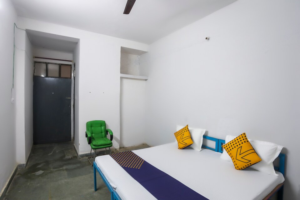 SPOT ON 67832 Pacific Stay , Greater Noida, Noida