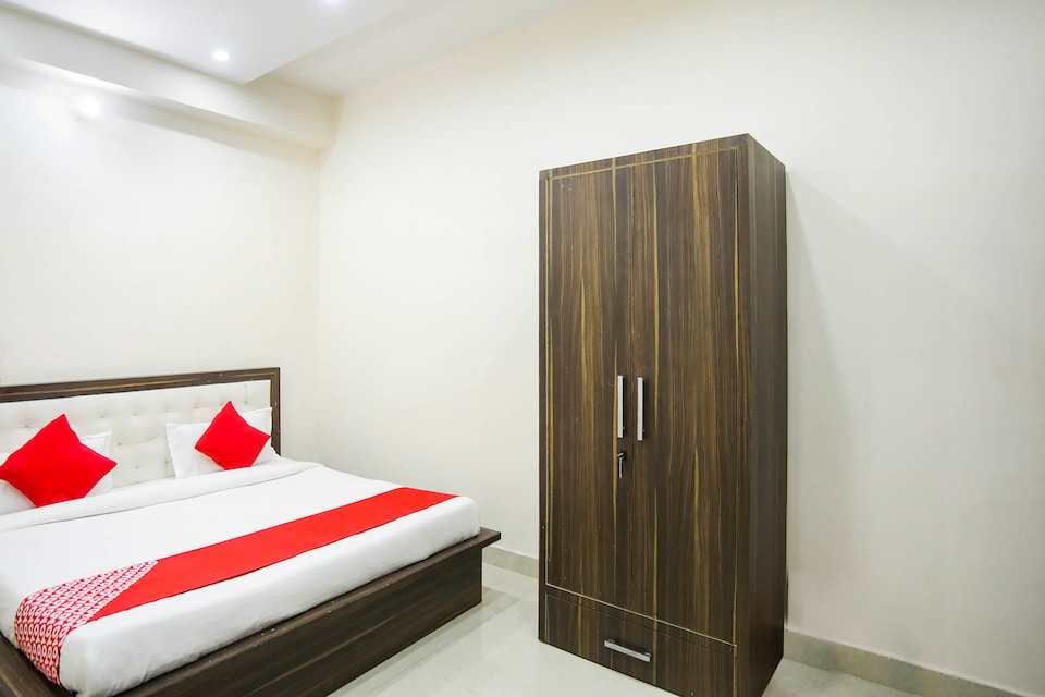 OYO 67910 Hotel Imperial , GT Road Panipat, Panipat