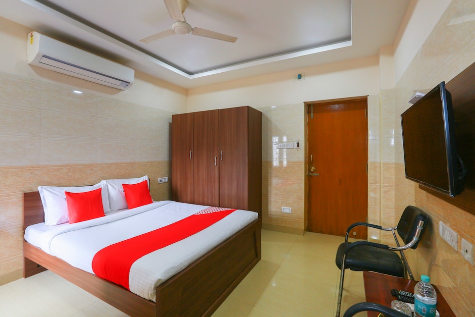 OYO 67922 Temple Tree Gust House, Koyambedu Chennai, Chennai