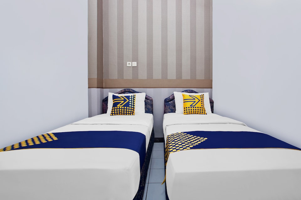 SPOT ON 2589 Marina Residence, Semarang Bandara, Semarang