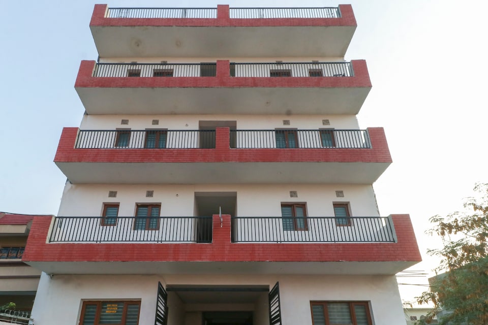 SPOT ON 67973 Hotel Rc , Mohali, Mohali