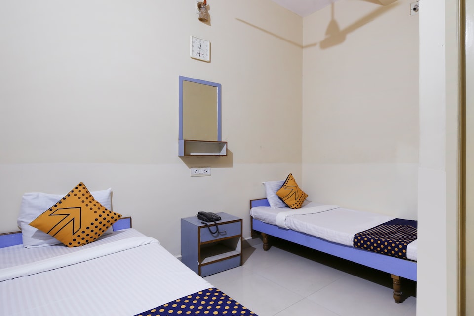 SPOT ON Kasthabhanjan Guest House, Gandhidham, Gandhidham