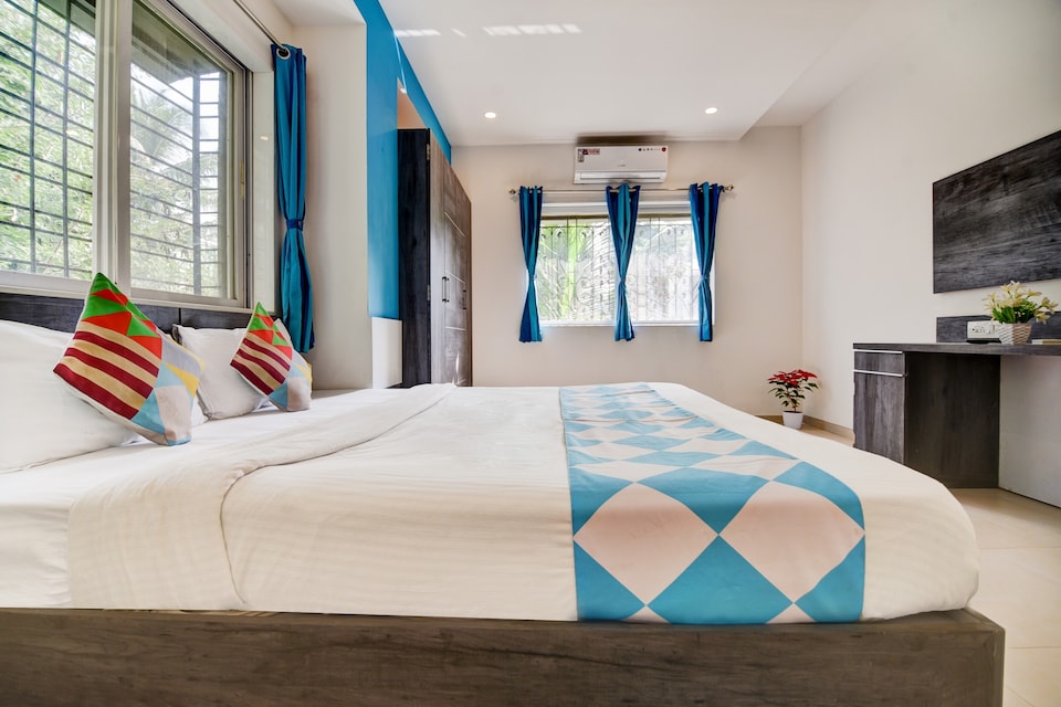 OYO Home 68012 THE UPPER ROOM Airport Road, Vidyanagar, Viman Nagar, Pune
