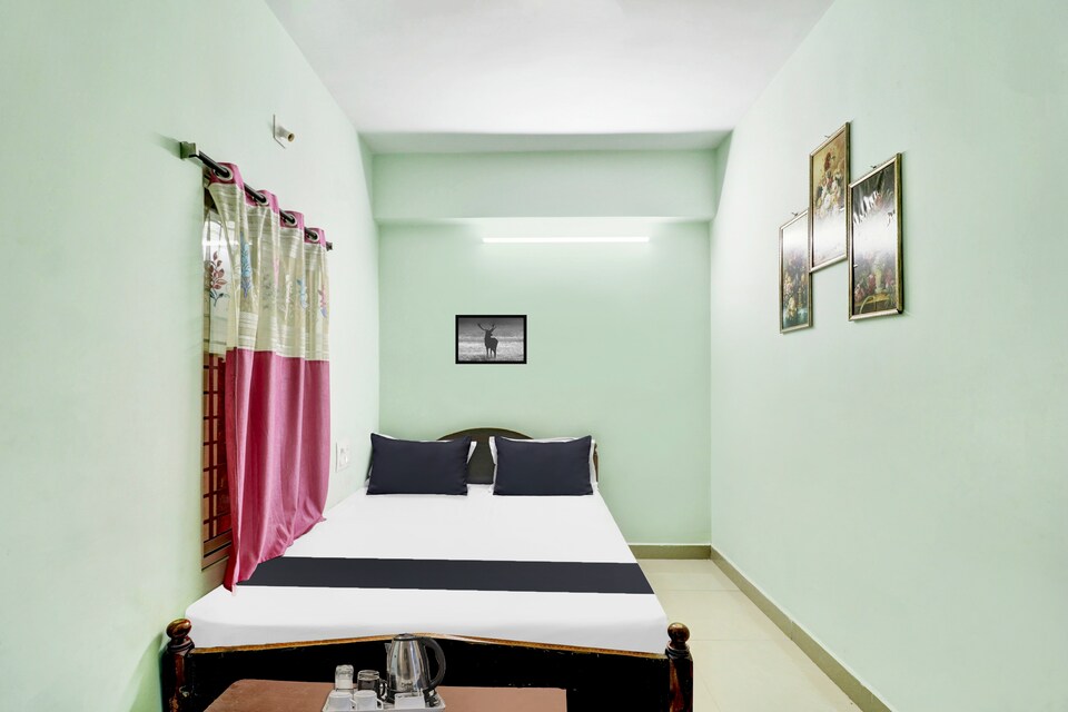 SPOT ON Gopi Complex, Pileru, Tirupati