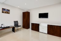 Super Townhouse Chakan MIDC Pune Formerly Renuka Executive