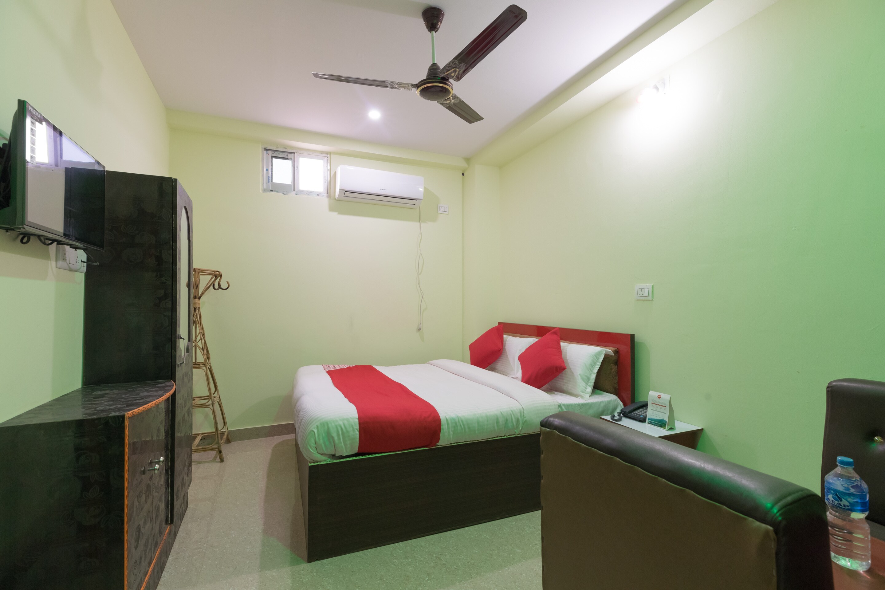 Oyo 730 Hotel Barsha Oyo Rooms Dhangadhi Book Npr850 Oyo