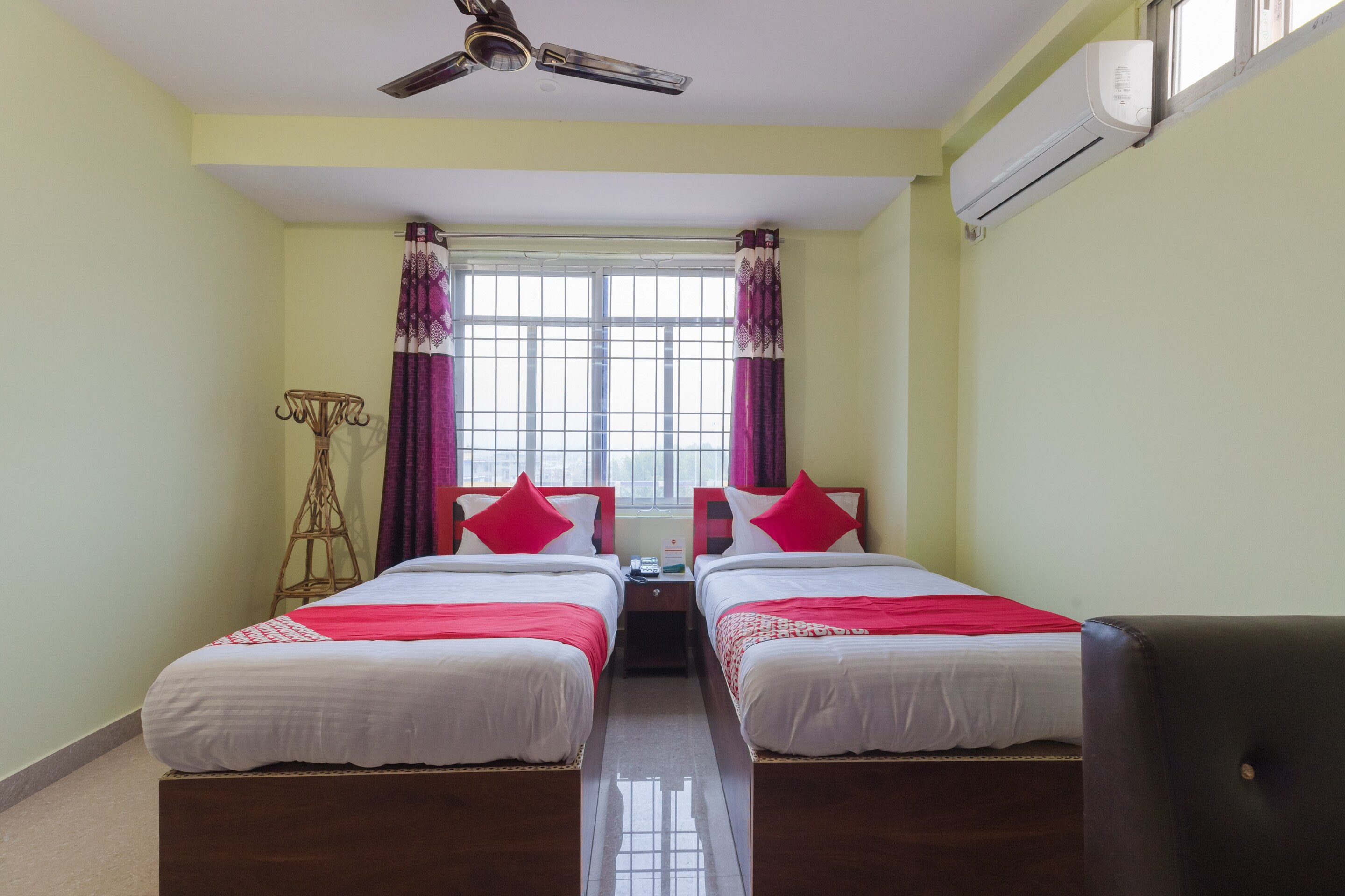 Oyo 730 Hotel Barsha Oyo Rooms Dhangadhi Book Npr850 Oyo