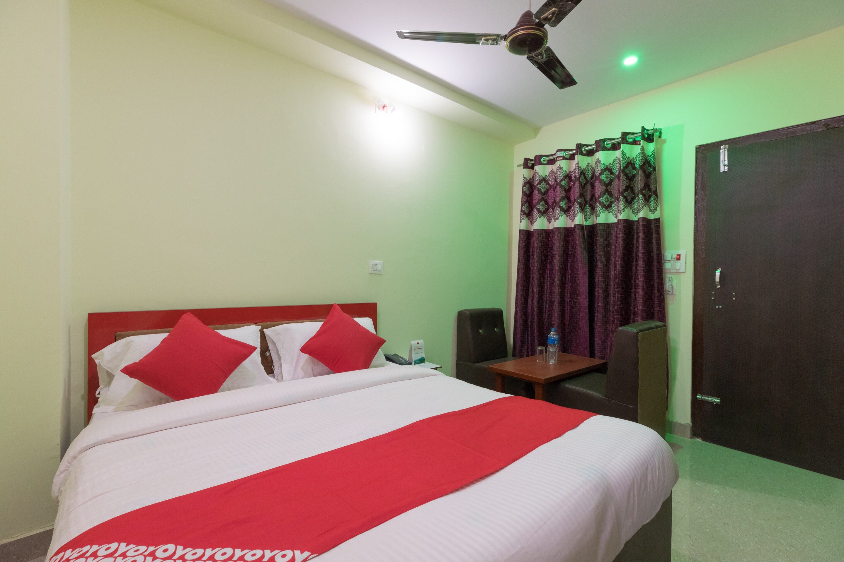 Oyo 730 Hotel Barsha Oyo Rooms Dhangadhi Book Npr850 Oyo