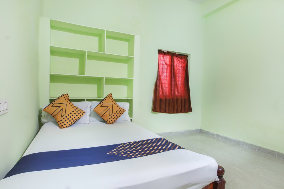 SPOT ON 68049 Harihara Cottages, Nizamabad city, Nizamabad