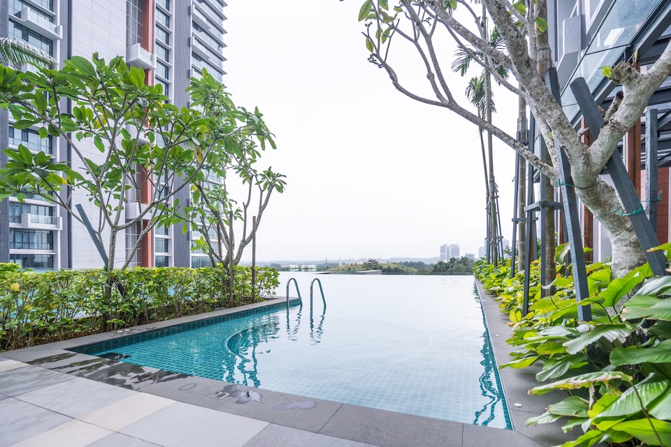 OYO Home 89724 Amazing 2br Grand Medini, Nusa Bestari, Johor Bahru